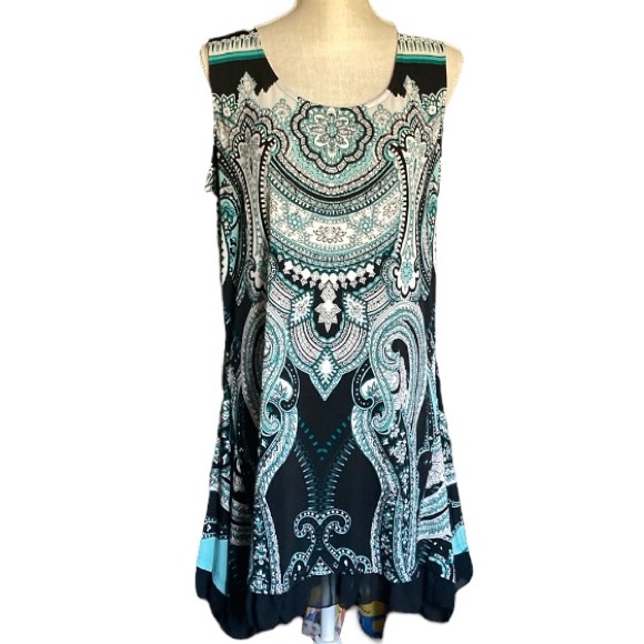 Style & Co. Tops - STYLE & CO SLEEVELESS EMBELLISHED ROUND NECK TURQUOISE & BLACK TUNIC SIZE L